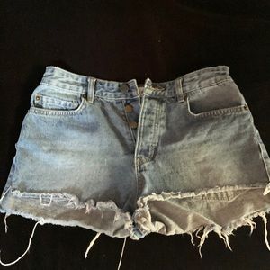 Amuse Society cut-off shorts